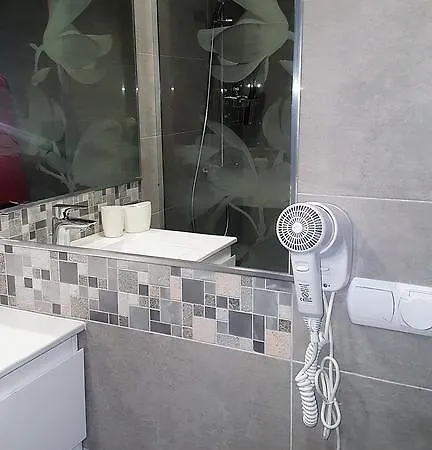 Magnolia Przy Morzu מידזיזדרויה