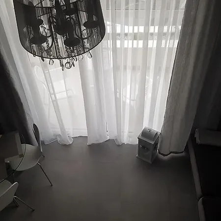 דירה Magnolia Przy Morzu מידזיזדרויה