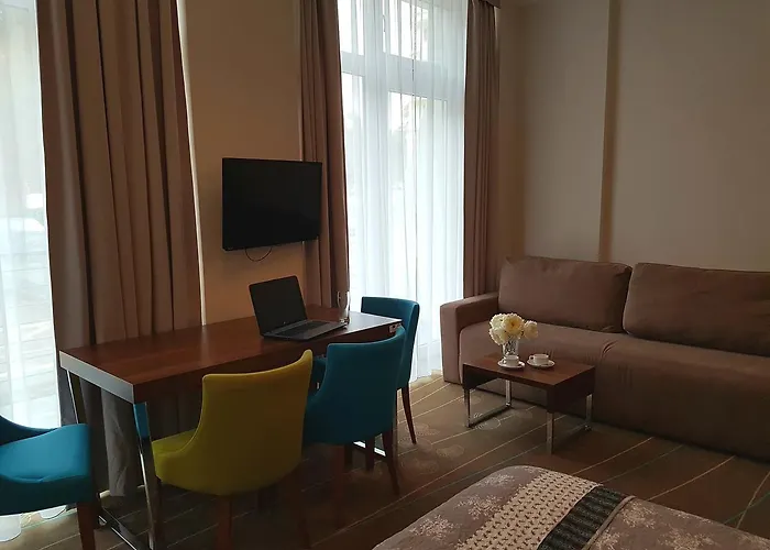 Magnolia Przy Morzu 米兹多洛杰